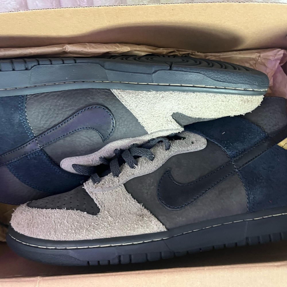 Enesco Black and Tan Shoe Box